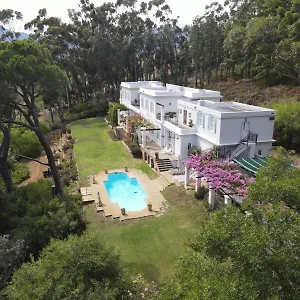 Morton Manor Guest house